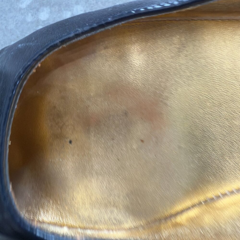 Antonio Melani Black Leather Flats with Silver Accents – Size 8.5 - Picture 6 of 12